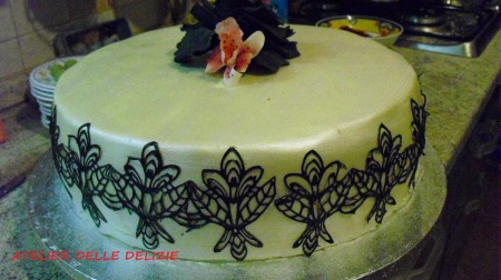 Torta Eleganza in bianco e nero